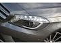 Mercedes-Benz A-klasse 180 Ambition AMG Automaat | Panoramadak | Parkeersensoren | Sportstoelen