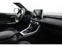 Toyota RAV4 2.5 Plug-in Hybrid AWD Bi-Tone Plus | Navigatie | Apple Carplay / Android Auto | 360 camera | Leder | Stoelverwarming/-ventilatie | JBL | Head-up display | Stuurwiel verwarmd | Verwarmbare voorruit | Digitale binnenspiegel | 19 inch