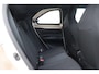 Toyota Aygo X 1.0 VVT-i S-CVT Envy | Apple Carplay / Android Auto | LED | Adaptive Cruise | Clima | Parkeersensoren voor/achter | Camera | 18 inch
