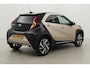 Toyota Aygo X 1.0 VVT-i S-CVT Envy | Apple Carplay / Android Auto | LED | Adaptive Cruise | Clima | Parkeersensoren voor/achter | Camera | 18 inch