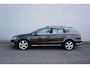 Volkswagen Passat Variant 1.4 TSI Highline BlueMotion AUTOMAAT - Climate / Navi / Cruise / Parkeers. / Stoelverw. / Lm velgen