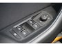 Volkswagen Passat Variant 1.6 TDI Business Edition Climate / Navi / Cruise / LED / Parkeers. / Trekhaak / Lm velgen / NAP