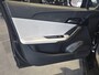 MG MG4 Luxury Long Range 64 kWh | Licht interieur | Stoel + stuur verwarming | 360 camera | 1e eigenaar | Carplay