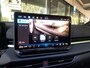 Volkswagen T-Roc 1.5 eTSI 150pk DSG R-Line Blackstyle (Pano,Camera)