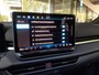 Volkswagen T-Roc 1.5 eTSI 150pk DSG R-Line Blackstyle (Pano,Camera)