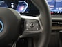 BMW iX1 eDrive20 67 kWh | M-Pakket | SOH 98% | Harman/Kardon | Ele. verstelbare stoelen + Geheugen | Panoramdak | Sportstoelen | Curved Display | 360 Camera | Trekhaak | HUD |