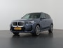 BMW iX1 eDrive20 67 kWh | M-Pakket | SOH 98% | Harman/Kardon | Ele. verstelbare stoelen + Geheugen | Panoramdak | Sportstoelen | Curved Display | 360 Camera | Trekhaak | HUD |