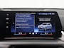 BMW iX1 eDrive20 67 kWh | M-Pakket | SOH 98% | Harman/Kardon | Ele. verstelbare stoelen + Geheugen | Panoramdak | Sportstoelen | Curved Display | 360 Camera | Trekhaak | HUD |