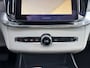 Volvo XC90 2.0 T8 Plug-in hybrid AWD Ultra Dark 455pk Luchvering / Trekhaak / Stoelventilatie