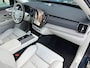 Volvo XC90 2.0 T8 Plug-in hybrid AWD Ultra Dark 455pk Luchvering / Trekhaak / Stoelventilatie
