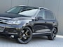 Volkswagen Touareg 3.0 TSI Highline Panoramadak - Leder - Luchtvering