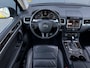 Volkswagen Touareg 3.0 TSI Highline Panoramadak - Leder - Luchtvering