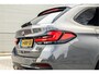 BMW 5-Serie Touring 530i High Executive M-Sport 20inch / Bernina Grau / Pano / Camera / Laser