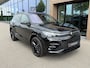 Volkswagen Tiguan 1.5 eHybrid R-Line | Black line | Head-up | 360 Camera | Trekhaak | Dode hoek | IQ light | Elek. klep | Rijklaar incl. garantie