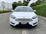 Ford Focus Wagon 1.0 Titanium * Navi * Nieuwe Distr. * Garantie