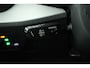 Audi Q2 30 TFSI S Edition (NAVIGATIE, LEDER, STOELVERWARMING, PARKEERSENSOREN)