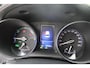 Toyota C-HR / C-HR+ 1.8 Hybrid Dynamic | NL Auto Boekjes | Trekhaak | Parkeersensoren | JBL Soundsysteem.