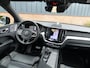 Volvo XC60 Recharge T8 AWD R-Design |360 camera| Trekhaak| B&W Audio| Head-up|