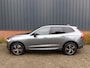 Volvo XC60 Recharge T8 AWD R-Design |360 camera| Trekhaak| B&W Audio| Head-up|