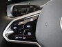 Volkswagen ID.7 Tourer Pro Limited Edition | Achterbank in ongelijke delen neerklapbaar incl. middenarmsteun en doorlaadmogelijkheid | Afstandscontrolesysteem (Front Assist), met voetgangers- en fietsersherkenning | Airconditioning automatisch, 2-zone (Climatronic)
