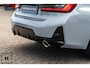 BMW 3-Serie 330e M Sport | Long Range | Head-up | El. stoelen