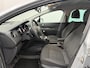 Peugeot 5008 1.6 VTi Acces 5p. Trekhaak, Buitenspiegels elektrisch verstel- en verwarmbaar, Cruise control, Hill hold functie, Elektronisch Stabiliteits Programma. Anti doorSlip Regeling. Ruime auto, heel veel kofferruimte, zuinig, Geschikt voor caravan/trekwerk, Hoge instap en veel rijcomfort.