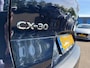Mazda CX-30 2.0 e-SkyActiv-X M Hybrid Comfort | NAVIGATIE | APPLE + ANDROID AUTO | ACC | STOEL + STUURVERWARMING | 18 INCH LMV | ALL SEASON BANDEN |