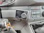 Volkswagen Crafter 35 2.0 TDI L3H3 Highline Airco Trekhaak Comfort Plus bestuurdersstoel Cruise Control Camera Pdc Bluetooth Voorruitverwarming Inbouwkasten Omvormer Signaleringsverlichting Betonplex Vloer Wandbetimmering Licht- en regensensor 3.000KG Trekgewicht 1e Eigenaar Origineel Nederlandse Bus