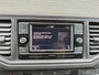Volkswagen Crafter 35 2.0 TDI L3H3 Highline Airco Trekhaak Comfort Plus bestuurdersstoel Cruise Control Camera Pdc Bluetooth Voorruitverwarming Inbouwkasten Omvormer Signaleringsverlichting Betonplex Vloer Wandbetimmering Licht- en regensensor 3.000KG Trekgewicht 1e Eigenaar Origineel Nederlandse Bus