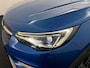 Opel Grandland X 1.2 Turbo Innovation Trekhaak, Apple Carplay/Android Auto, Cruise control, leer, elecstoelverst,  Parkeersensor voor en achter, Dodehoek detector, Rijstrooksensor met correctie Moderne en ruime SUV, Trekhaak aanwezig, Comfortabele hoge zit, Ruime kofferbak en veel binnenruimte.