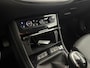 Opel Grandland X 1.2 Turbo Innovation Trekhaak, Apple Carplay/Android Auto, Cruise control, leer, elecstoelverst,  Parkeersensor voor en achter, Dodehoek detector, Rijstrooksensor met correctie Moderne en ruime SUV, Trekhaak aanwezig, Comfortabele hoge zit, Ruime kofferbak en veel binnenruimte.