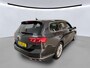 Volkswagen Passat Variant 1.5 TSI 150pk Elegance Business R DSG Automaat / Leder / Navigatie / LED Matrix / LM 18 inch / R-Line ext / Park Assist