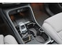 Volvo EX40 Performance Ultra 82 kWh - Panorama/schuifdak - IntelliSafe Assist & Surround - 360º Camera - Harman/Kardon audio - Verwarmde voorstoelen, stuur & achterbank - Parkeersensoren voor & achter - Elektr. bedienb. voorstoelen met geheugen links - Draadloze tel. lader - Warmtepomp - Extra getint glas - Inklapbare trekhaak - 19' LMV