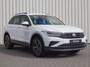 Volkswagen Tiguan 1.4 TSI eHybrid 245pk R-Line Business+ | SoH 90% | Trekhaak Wegklapbaar | All Season Banden | Extra Getint Glas | 18" Velgen | Apple Carplay