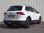 Volkswagen Tiguan 1.4 TSI eHybrid 245pk R-Line Business+ | SoH 90% | Trekhaak Wegklapbaar | All Season Banden | Extra Getint Glas | 18" Velgen | Apple Carplay