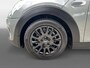 MINI Cooper Mini 1.5 | Cruise Control  | Stoelverwarming | Navigatie full-map | Two Tone