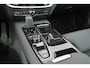 Volvo V60 T6 Recharge AWD Plus Bright - Panorama/schuifdak - Bowers & Wilkins audio - Parkeercamera achter - Verwarmde voorstoelen, stuur & achterbank - Parkeersensoren voor & achter - Elektr. bedienb. voorstoelen met geheugen - Cruise control - 19' LMV