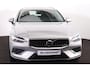 Volvo V60 T6 Recharge AWD Plus Bright - Panorama/schuifdak - Bowers & Wilkins audio - Parkeercamera achter - Verwarmde voorstoelen, stuur & achterbank - Parkeersensoren voor & achter - Elektr. bedienb. voorstoelen met geheugen - Cruise control - 19' LMV