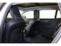 Volvo V60 T6 Recharge AWD Plus Bright - Panorama/schuifdak - Bowers & Wilkins audio - Parkeercamera achter - Verwarmde voorstoelen, stuur & achterbank - Parkeersensoren voor & achter - Elektr. bedienb. voorstoelen met geheugen - Cruise control - 19' LMV
