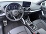 Audi Q2 35 TFSI S-line | Stoelverwarming | Matrix LED | Carplay | Parkeerhulp | Getint Glas | 17'' |