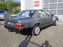 Mercedes-Benz 200-Serie 200-500 (W124) 230 E Smetteloze staat 154000 KM !!!