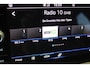 Volkswagen Polo 1.0 TSI 95pk R-Line / Navigatie by APP / LM 16 inch / Parkeersensoren / LED / Digital cockpit