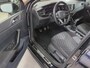 Volkswagen Polo 1.0 TSI 95pk R-Line / Navigatie by APP / LM 16 inch / Parkeersensoren / LED / Digital cockpit