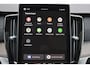 Volvo XC90 T8 AWD Ultra Bright Executive Edition - Luchtvering - Panorama/schuifdak - IntelliSafe Assist & Surround - 360º Camera - Bowers & Wilkins audio - Adaptieve LED koplampen - Verwarmde voorstoelen, stuur & achterbank - Parkeersensoren voor & achter - Elektr. bedienb. voorstoelen met geheugen - Head up display - Draadloze tel. lader - Extra getint glas - Inklapbare trekhaak - 22' LMV