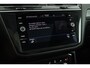 Volkswagen Tiguan 1.4 TSI 245pk eHybrid R-Line Business Black Style Trekhaak Panoramadak Stoelverwarming Virtual Cockpit