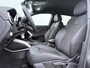 Audi Q2 35 TFSI S-line | Stoelverwarming | Matrix LED | Carplay | Parkeerhulp | Getint Glas | 17'' |