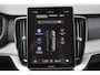 Volvo XC90 T8 Recharge AWD Ultra Black Ed. Exec. - Luchtvering - Panorama/schuifdak - IntelliSafe Assist & Surround - 360º Camera - Bowers & Wilkins audio - Adaptieve LED koplampen - Verwarmde voorstoelen, stuur & achterbank - Parkeersensoren voor & achter - Elektr. bedienb. voorstoelen met geheugen - Head up display - Draadloze tel. lader - Extra getint glas - Inklapbare trekhaak - 22' LMV