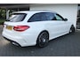Mercedes-Benz C-klasse Estate 180 AMG Sport Edition / Parelmoerwit Diamantweiss/ 19 inch/ Panorama/ 360 camera/ Dodehoekassist/ Grootlicht assist/ Multibeam/ 9G automaat/ Sfeerverlichting/ Winterset
