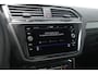 Volkswagen Tiguan 1.5 TSI R-Line Business+ CARPLAY | STOELVERWARMING