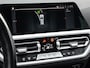 BMW 3-Serie Touring 320i Business Edition 1e-Eig. & Dealer-Onderh. BOVAG-Garantie. NL-Auto.